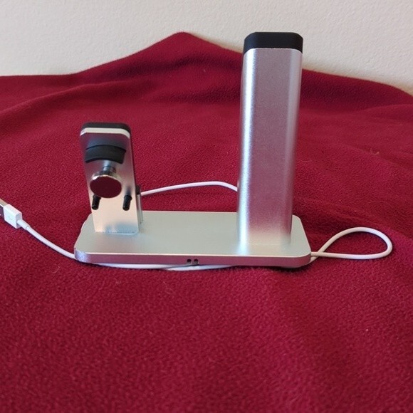 IPhone Charger - Picture 2 of 3